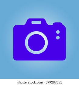 Photo camera simbol. DSLR camera sign icon. Digital camera. Flat design style. 