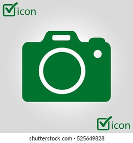 Photo camera simbol. DSLR camera sign icon. Digital camera. Flat design style. 