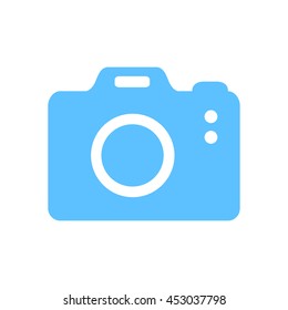 Photo camera symbol. DSLR camera sign icon. Digital camera. Flat design style. 