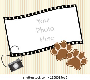 Photo frame with dog or puppy paws
