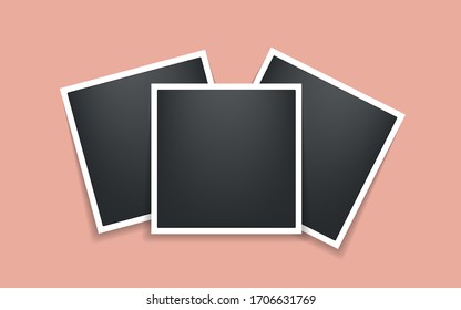 Fotografía. Plantilla de marco cuadrado con sombras aisladas en fondo de melocotón. Ilustración del vector