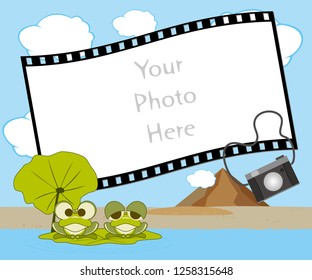 Photo frame with two frogs on lotus leaf