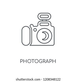 Photograph linear icon. Photograph concept stroke symbol design. Thin graphic elements vector illustration, outline pattern on a white background, eps 10.