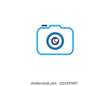 Photographe an old style camera logo design illustration