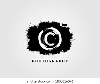 Photography letter C logo design concept template. Rusty Vintage Camera Logo Icon.