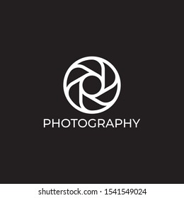Photography Logo Design Vector Template. Minimalist, Simple, Modern, Camera, Lens, Focus.
