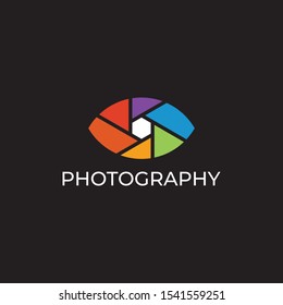 Photography Logo Design Vector Template. Minimalist, Simple, Modern, Camera, Lens, Focus.