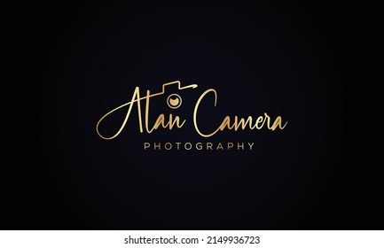 Photography Typography Signature Logo of the photographer. camera shutter. The abstract symbol for a Photo Studio in a simple minimalistic style. Vector logo template for a wedding photographer
