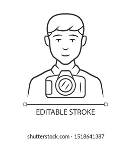 Photojournalist linear icon. Photographer, paparazzi. Making snapshot. Professional media correspondent. Thin line illustration. Contour symbol. Vector isolated outline drawing. Editable stroke