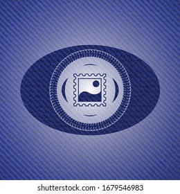 picture icon inside badge with denim background