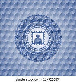 picture icon inside blue badge with geometric background.