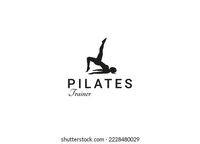 Pilates Silueta Mujer, Chica Con Cuerpo De Belleza Y Cabello Facial En Diseño De Logo De Gimnasio