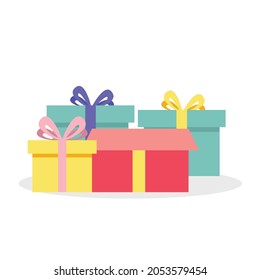 Pile von verschiedenen Geschenkbox für Urlaub. Geschenke zum Geburtstag, farbige, flache Vektorgrafik festlicher Pakete einzeln auf weißem Hintergrund.