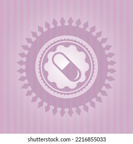 Pillensymbol innerhalb eines Badges mit rosafarbenem Hintergrund. Elegantes Design. 