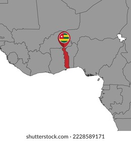 Mapa con la bandera de Togo en el mapa del mundo. Ilustración vectorial.