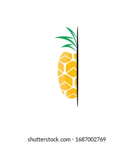 Ananas mit Blattsymbol. Tropische Früchte einzeln auf weißem Hintergrund