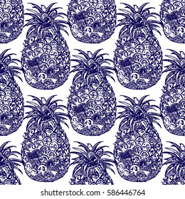 Pineapples seamless pattern.