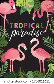 rosafarbene Flamingos in verschiedenen Posen. Hintergrund mit exotischen Vögeln, tropischen Pflanzen, Blumen und Blättern. Schrift