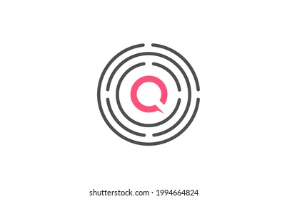 pink Q logo design letter design with circles. Alphabet icon design. Branding for products and company