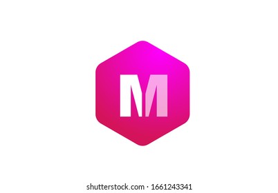icono del logotipo de la letra del alfabeto rosa de polígono blanco M con un diseño moderno para empresas y empresas. Adecuado para un logotipo elegante