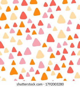 Triángulo rosa, amarillo, naranja, rojo. Resumen de un patrón sin fisuras en estilo vintage. Fondo abstracto de fondo artístico en papel pintado. Elemento gráfico moderno