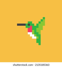 Colibrí verde de arte píxel aislado en un fondo blanco. Icono de Colibri. Logo de pájaro de 8 bits. Gráficos de videojuegos de tragaperras retro vintage de 80 y 90. 