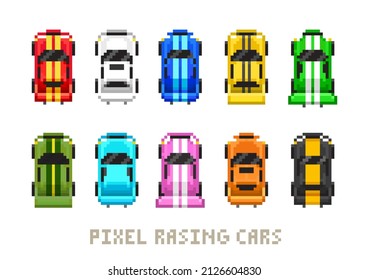 Iconos de vista superior de Pixel Art Racing Cars para diseño de juegos de 8 bits. Aislado en ilustración vectorial de fondo blanco