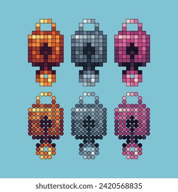 Pixelart-Strich setzt Symbol für Padlock und Tastenvariationsfarbe. -Taste auf pixeliertem Stil abgeschlossen ist. 8bits perfekt für das Spiel Asset oder Design Asset Element für Ihr Spieldesign. Einfaches Symbol für Pixelkunst.