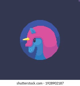 Pixel arte unicornio cabeza unicornio azul con pelo rosado en círculo 