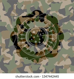 pizza icon on camo pattern