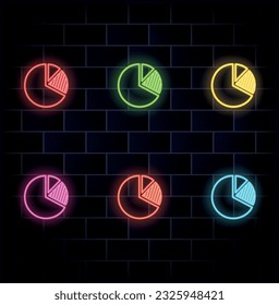 Pizza - Neonschildvektor. Pizza - Neonzeichen auf Backsteinwand, Design-Element, helles Banner, Werbeneonzeichen, Nachtwerbung. Vektorgrafik. viele Farben.
