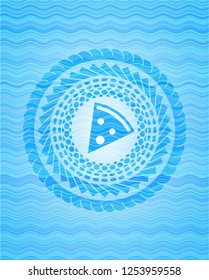 pizza slice icon inside light blue water badge background.
