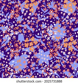 Plain floral drawing. Silhouettes of blooming flowers and plants in vintage style with daisies texture. Ditsy seamless botanical pattern made of small spring flowers. Nature ornament for textile.
