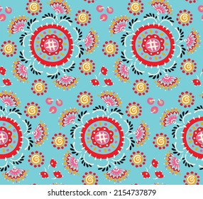 Plain floral drawing. Silhouettes of blooming lilac flowers in vintage style. Elegant seamless botanical pattern made of spring flowers. Nature ornament for textile, fabric, ukrainian pattern.
