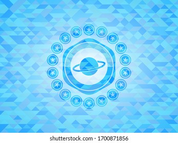 Planet, Sättigungssymbol in hellblauem Emblem mit Mosaik-ökologischem Hintergrund