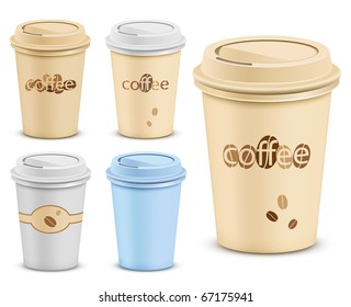 Plastikkaffee mit Deckel