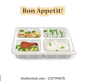 Contenedor de plástico con alimento para el parto. Un conjunto de productos sabrosos y saludables, pollo frito, arroz, rollo de dieta y verduras picadas frescas
