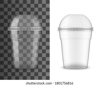 Plastiktasse mit Kugel-Kuppelkappe für Getränke. Vektortransparenter Schüttelmug, Einwegbehälter für Milchshake, Limonade oder Smoothie, kalter und heißer Tee oder Kaffeegetränke, realistisches 3D-Mockup