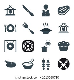 Plate icons. set of 16 editable filled plate icons such as gong, porridge, soup, beef, kebab, pie, waiter, chicken, house under sun, fried egg and bacon, knife
