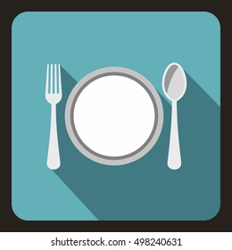 Plate with spoon and fork icon. Flat illustration of plate with spoon and fork vector icon for web