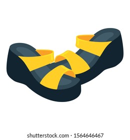 Platform shoes icon. Isometric illustration of platform shoes vector icon for web