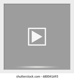 Play button icon.