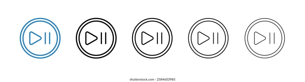 Play pause icons in five different stroke sizes