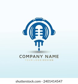 Podcast Logo to Appeal to Start up Founders