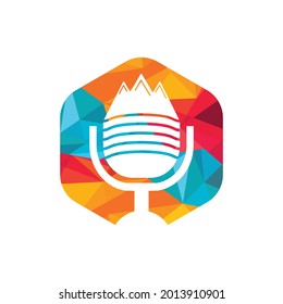 Plantilla de diseño del logotipo del vector de montaña de podcast.	