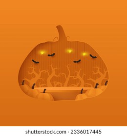 Podiumsplattform zur Anzeige von Produkten mit orangefarbenem Kürbis auf halbem Baumhintergrund. orange minimale Szene für die Produktpräsentation. Happy-Halloween-Banner