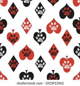 
Poker playing gambling card symbol doodle paw prints background. Fabric design seamless pattern