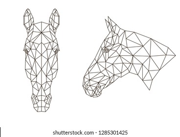 Poligonal horse head in front and in profile