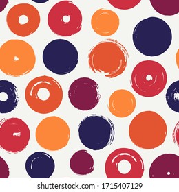 Polka dot paint brush seamless pattern. Freehand grunge design background. Circle motif modern minimal ornament. Trendy handdrawn doodle geometric print. Artistic hand drawn abstract vector wallpaper