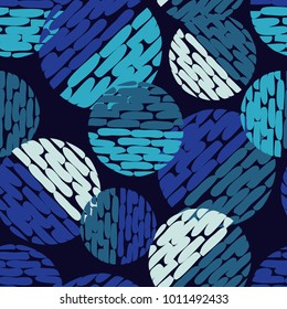 Polka dot seamless pattern. The colorful balls. Scribble texture. ?extile rapport.